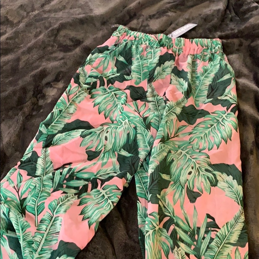 Boohoo shear tropical print beach pant